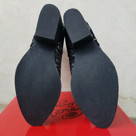 Fabulous Detailed Naughty Monkey Booties - Picture 7 of 7